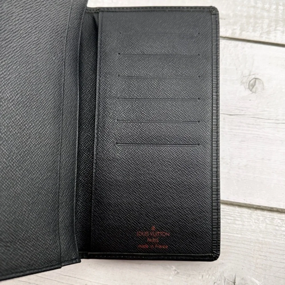 AUTHENTIC Louis Vuitton Monogram Porte Valeurs Checkbook Wallet. Black.